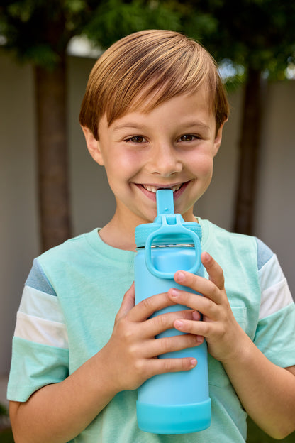 ¡Nueva! Botella Actives Kids Glow in the Dark con Tapa Straw  Lid™  18oz / 530ml